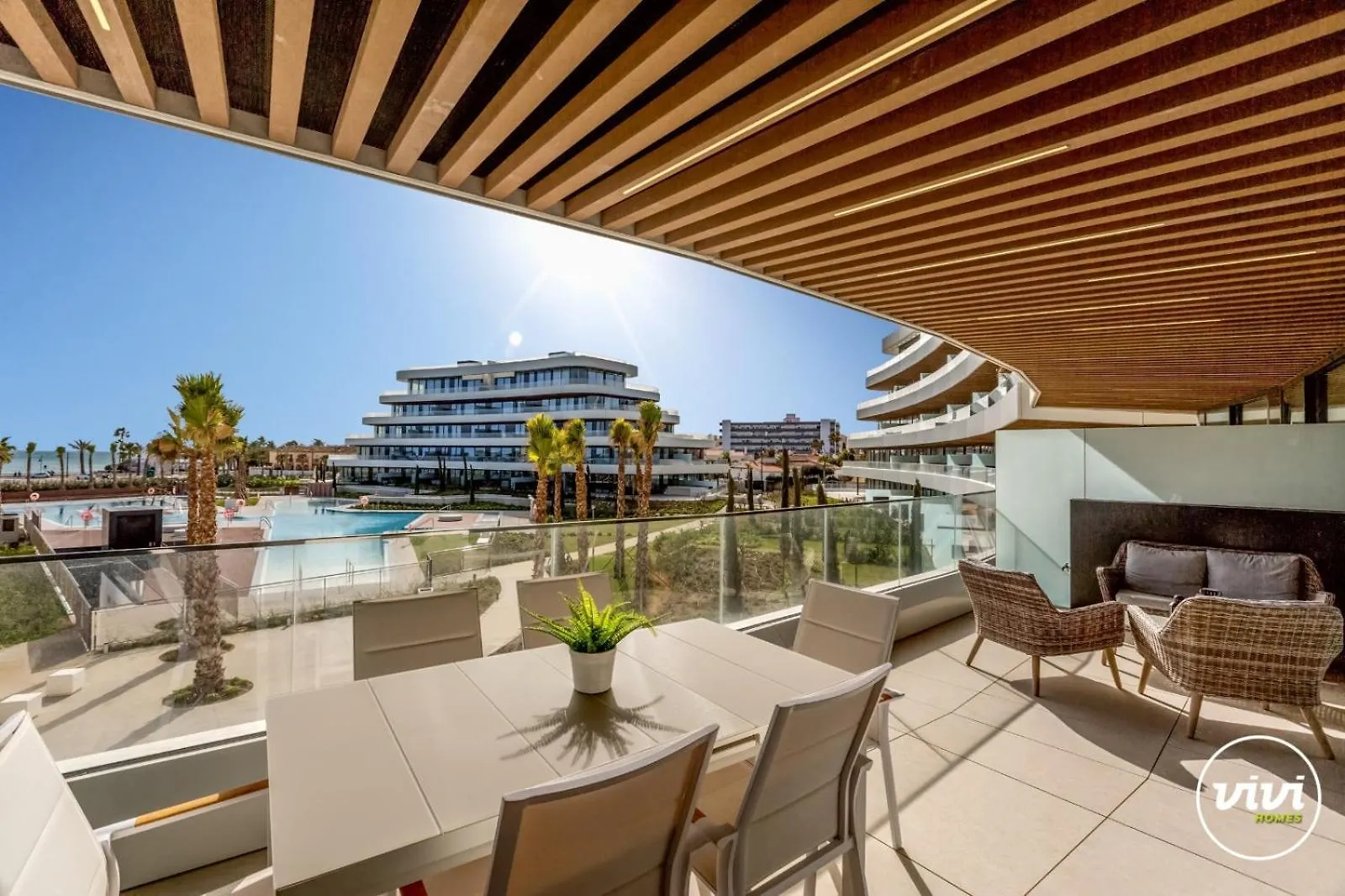 Vivi Homes - Rembrandt Pool, Sauna, Gym & Sea View Torremolinos 0*,  Spain