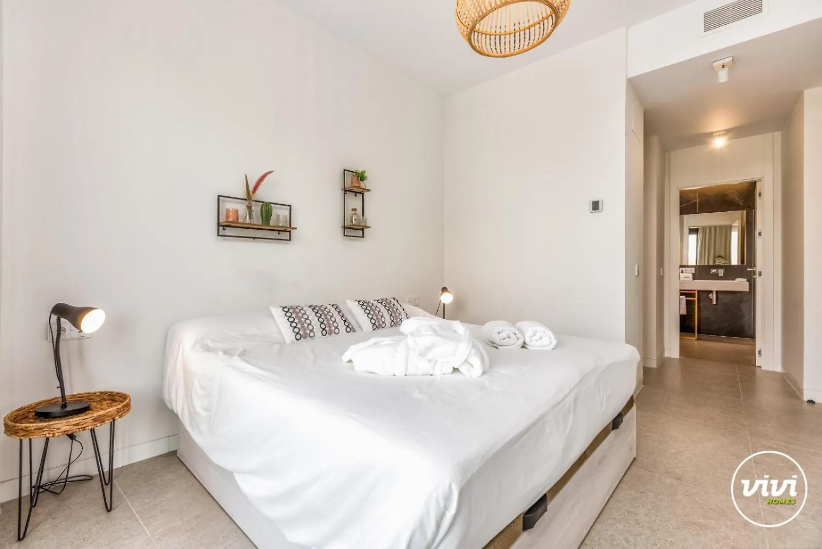 Vivi Homes - Rembrandt Pool, Sauna, Gym & Sea View Torremolinos Spain