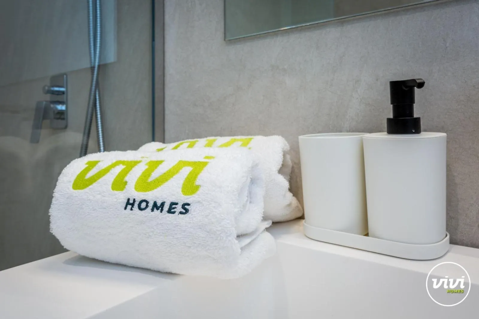 Vivi Homes - Rembrandt Pool, Sauna, Gym & Sea View Torremolinos 0*,  Spain