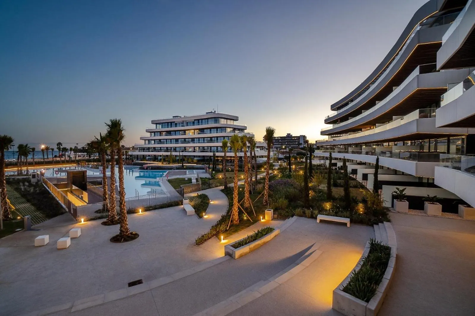 Vivi Homes - Rembrandt Pool, Sauna, Gym & Sea View Torremolinos